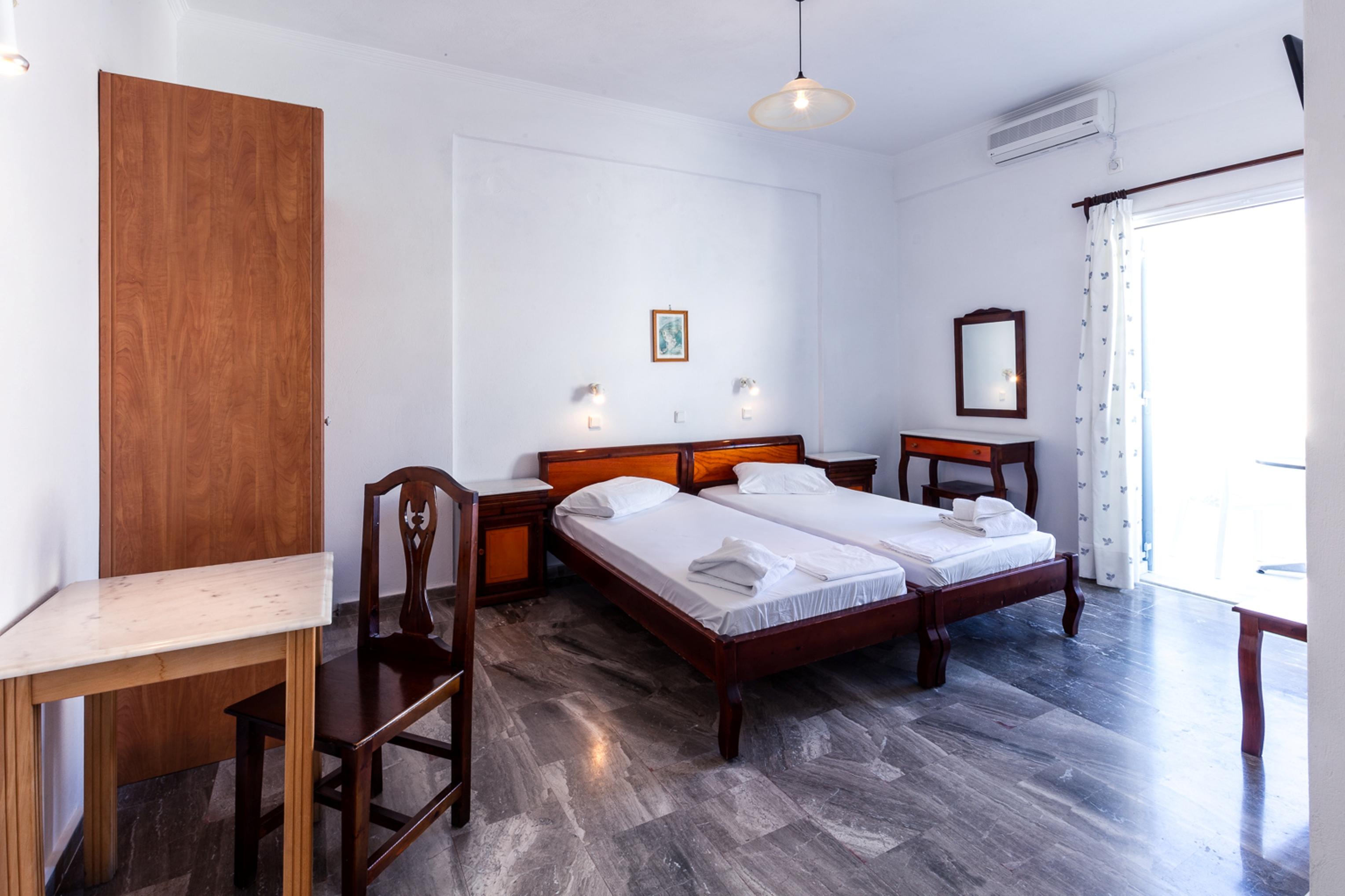 Selini ηotel 3*